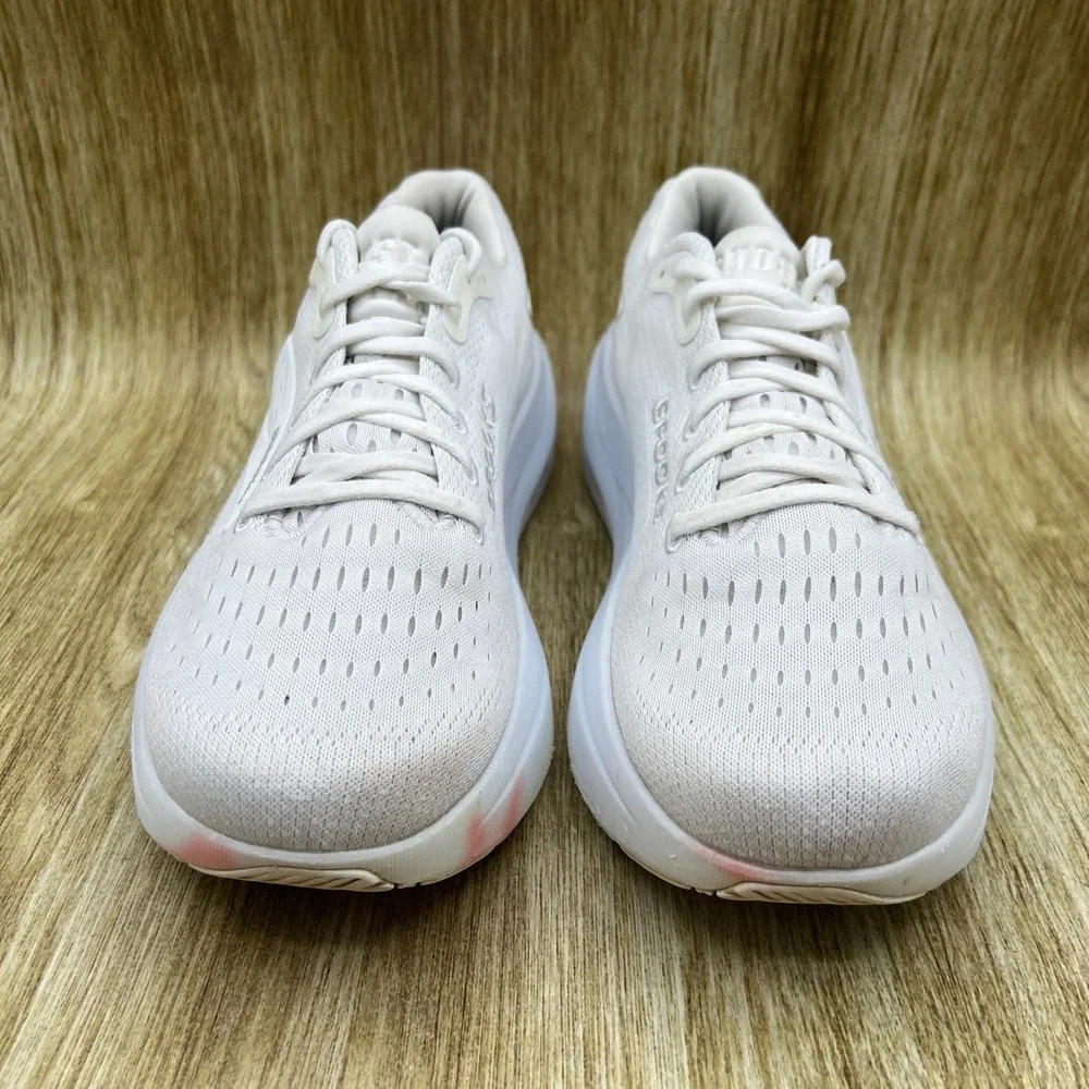 Brooks ghost max
